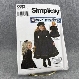Uncut Daisy Kingdom Child Dress Pattern Simplicity 0692 Size AA 3-6 Girl Vintage